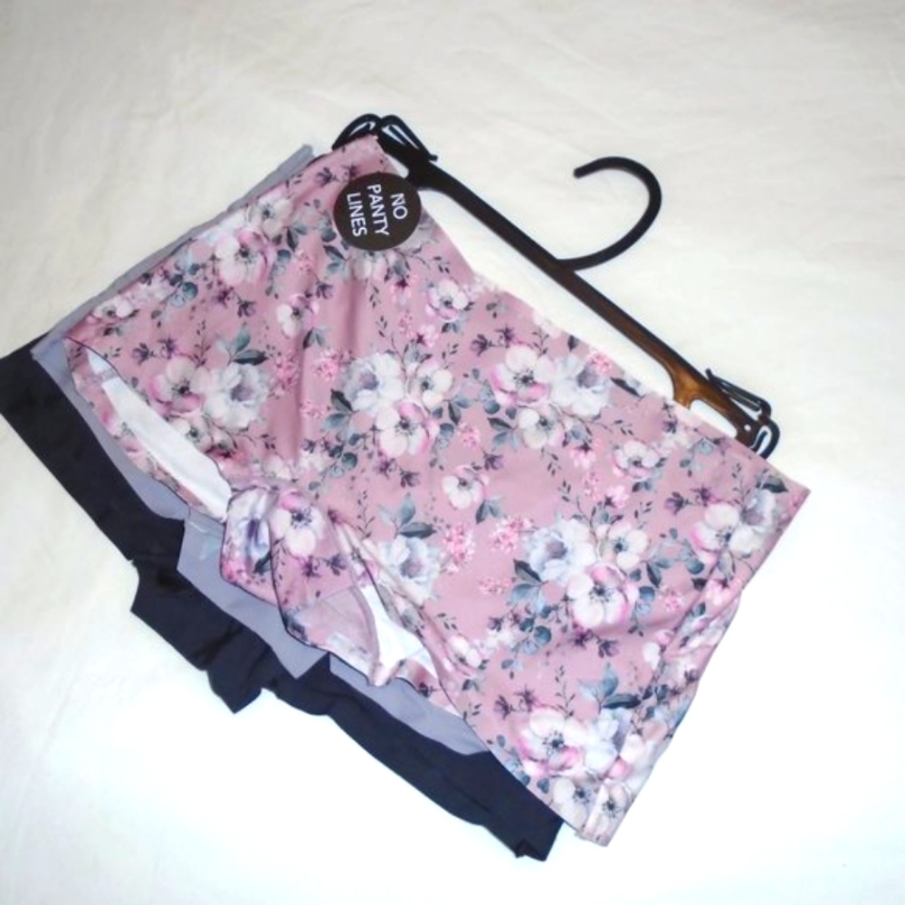 3/$20 Prima Valentina panties 3 pack small
